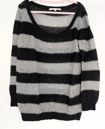 MOUSSY EXTREME의 니트