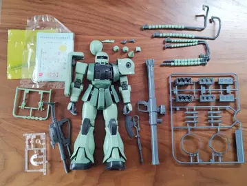 단순 조립 MG 1/100 MS-06J 양산형 자쿠 II Ver.2.0