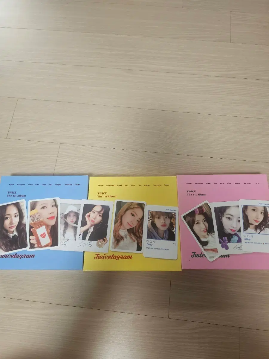 TWICE 트와이스 Twicetagram 라이키 정규 1집 앨범 포카 포함