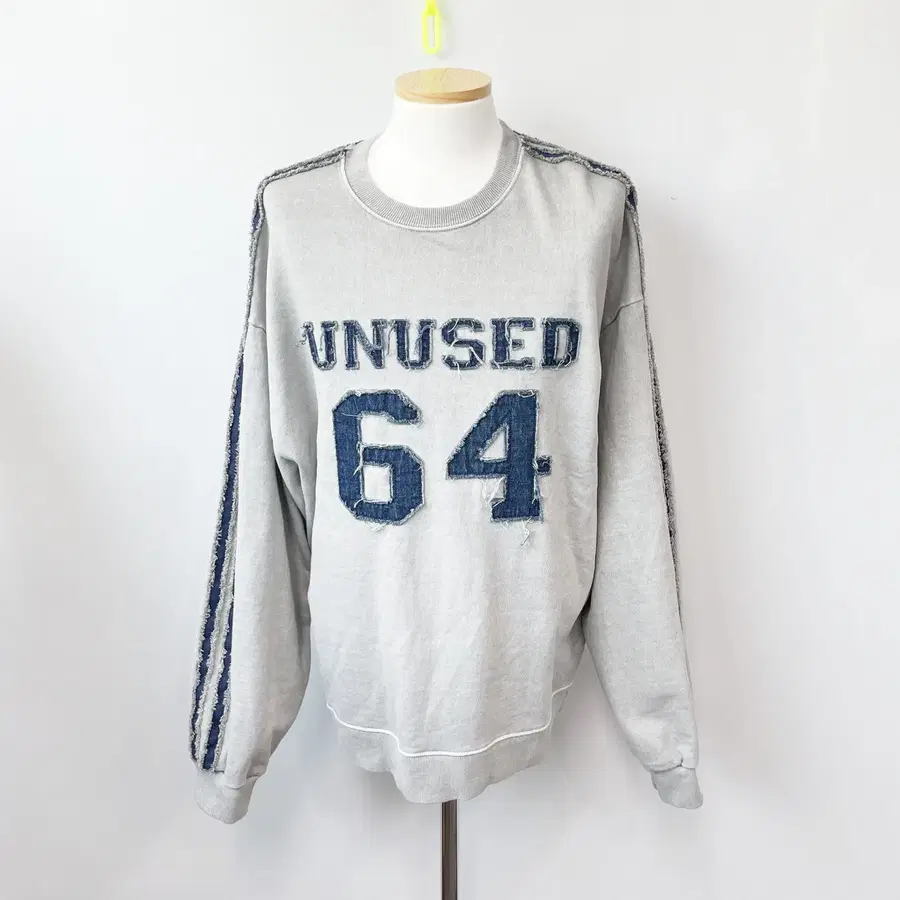 UUL 맨투맨 F 진스센스