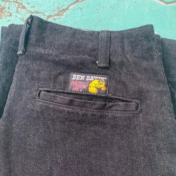 BEN DAVIS Gorilla Cut black denim W34