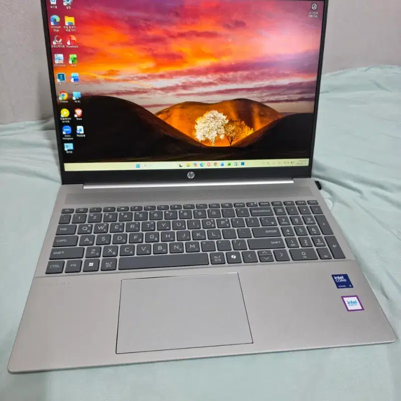 HP Pavilion 16인치 울트라5-125U 신품급 26년 2월 구입