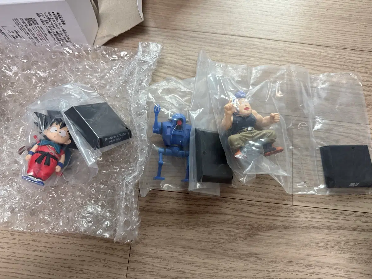 (새상품 일괄)제일복권 드래곤볼 아카이브 E상 피규어 3종