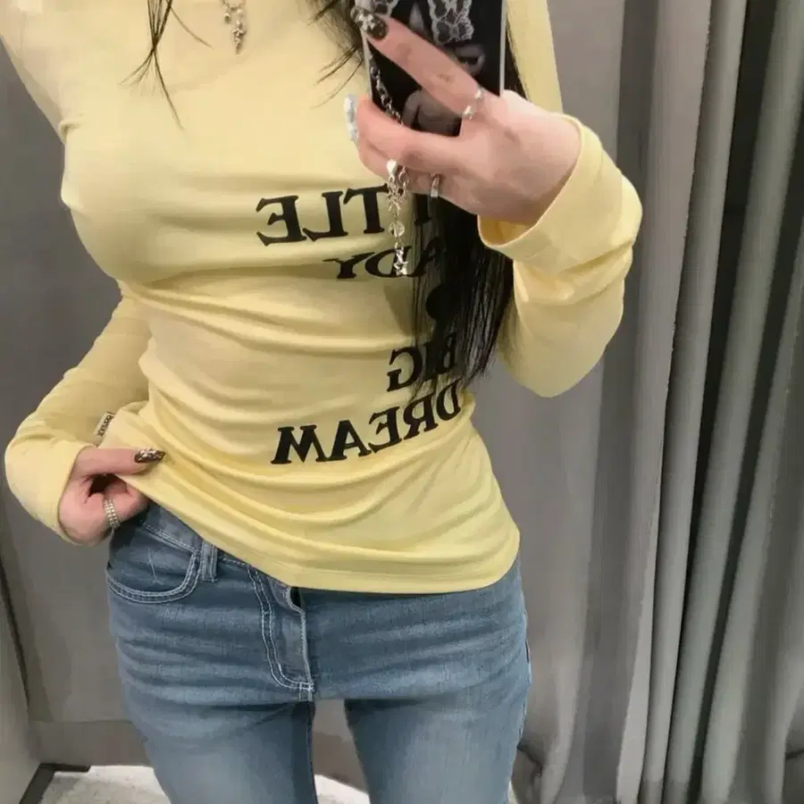 유희 TYPOGRAPHY LONG SLEEVE_YELLOW