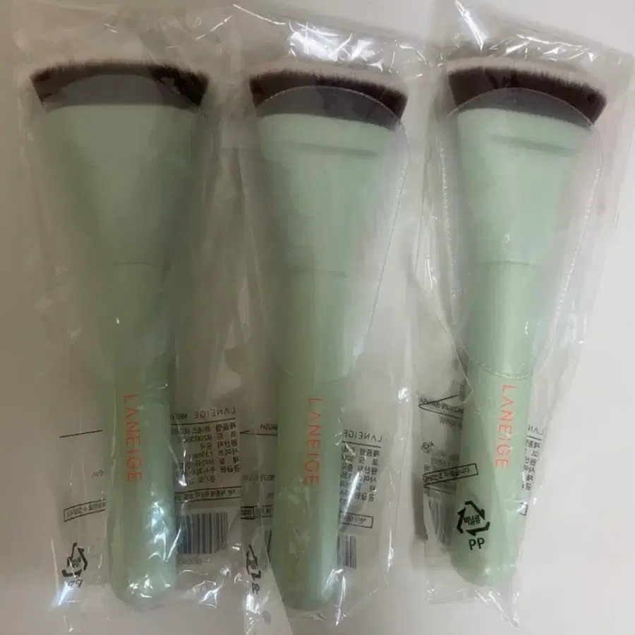라네즈 네오 파데 파운데이션 브러쉬 새상품