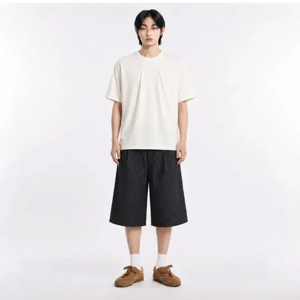 (새상품)아벨니스  다트 티셔츠[정가 44,000원]