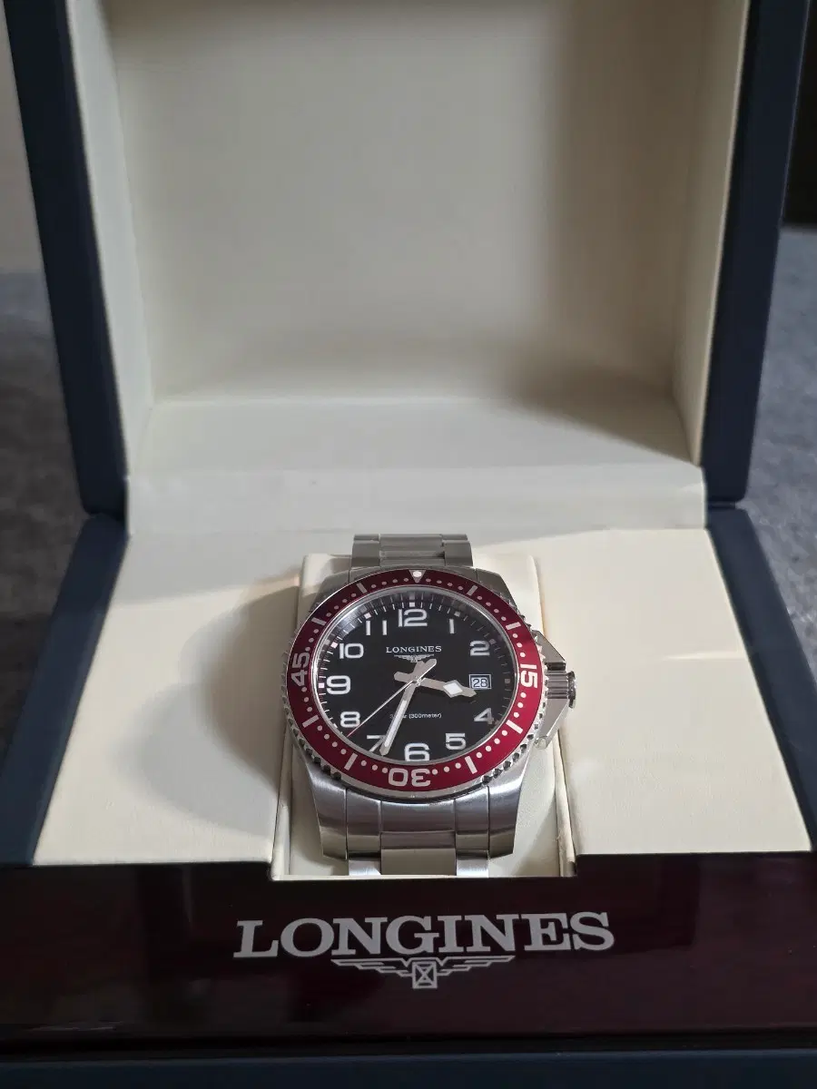 론진 하이드로콘퀘스트 41mm 판매합니다