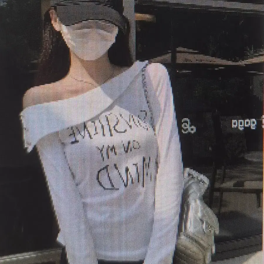 (해외배송)화이트 오프숄더 긴팔티