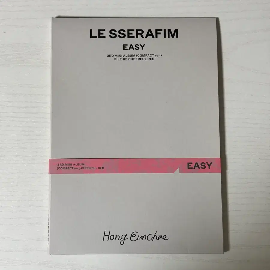 르세라핌 미니3집 EASY 홍은채 컴팩트 버전 개봉앨범 포카포함