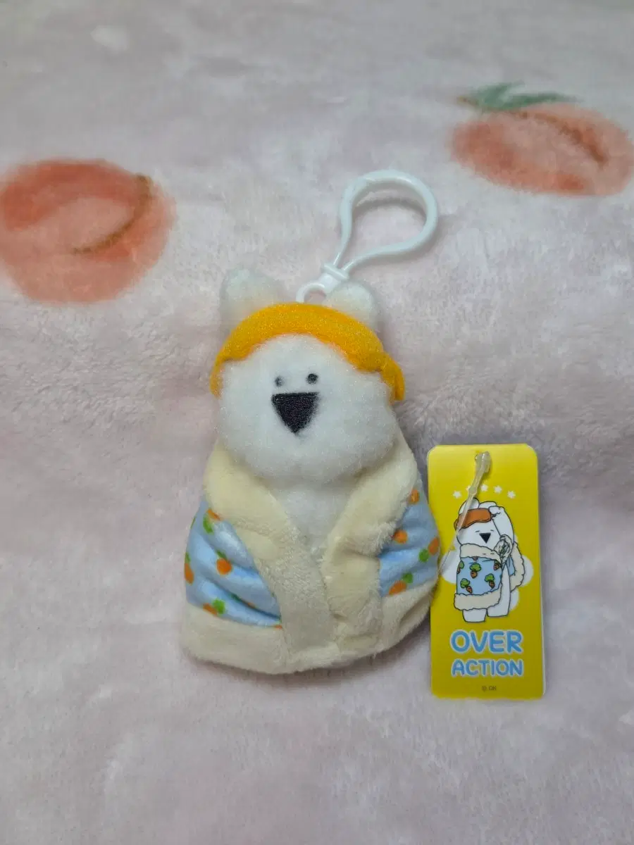 오버액션토끼 미니 인형 키링 (목욕가운 버전)