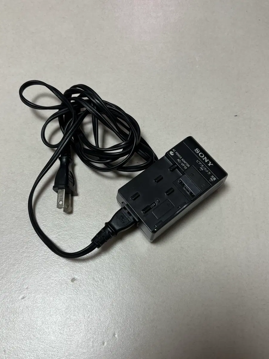 Sony AC-VF10 배터리 아답터