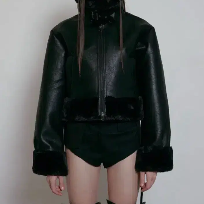 보헤미안서울 무스탕 24FW
