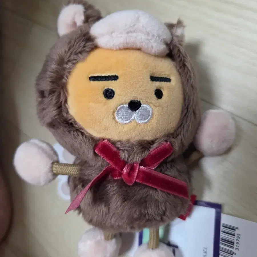 카카오프렌즈 럭키포니데이 라이언 키링 인형