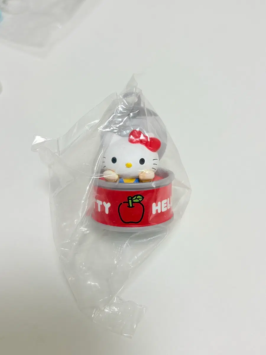 키티 통조림 캔 피규어 가챠