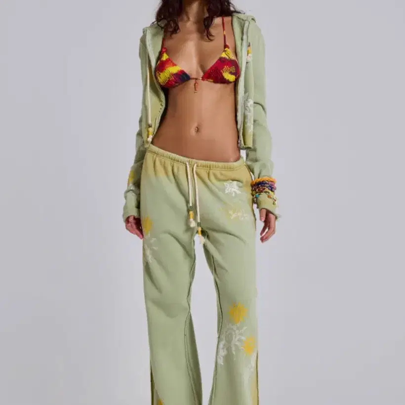 Jaded London 제이디드런던 Cleo 선페이드 슬라우치 부츠컷조거
