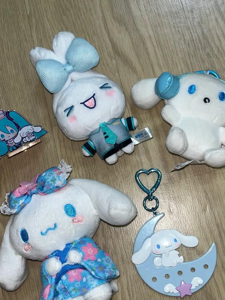 산리오 시나모롤 인형 키링