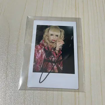 MEJIBRAY 메토 사인 포함 폴라로이드