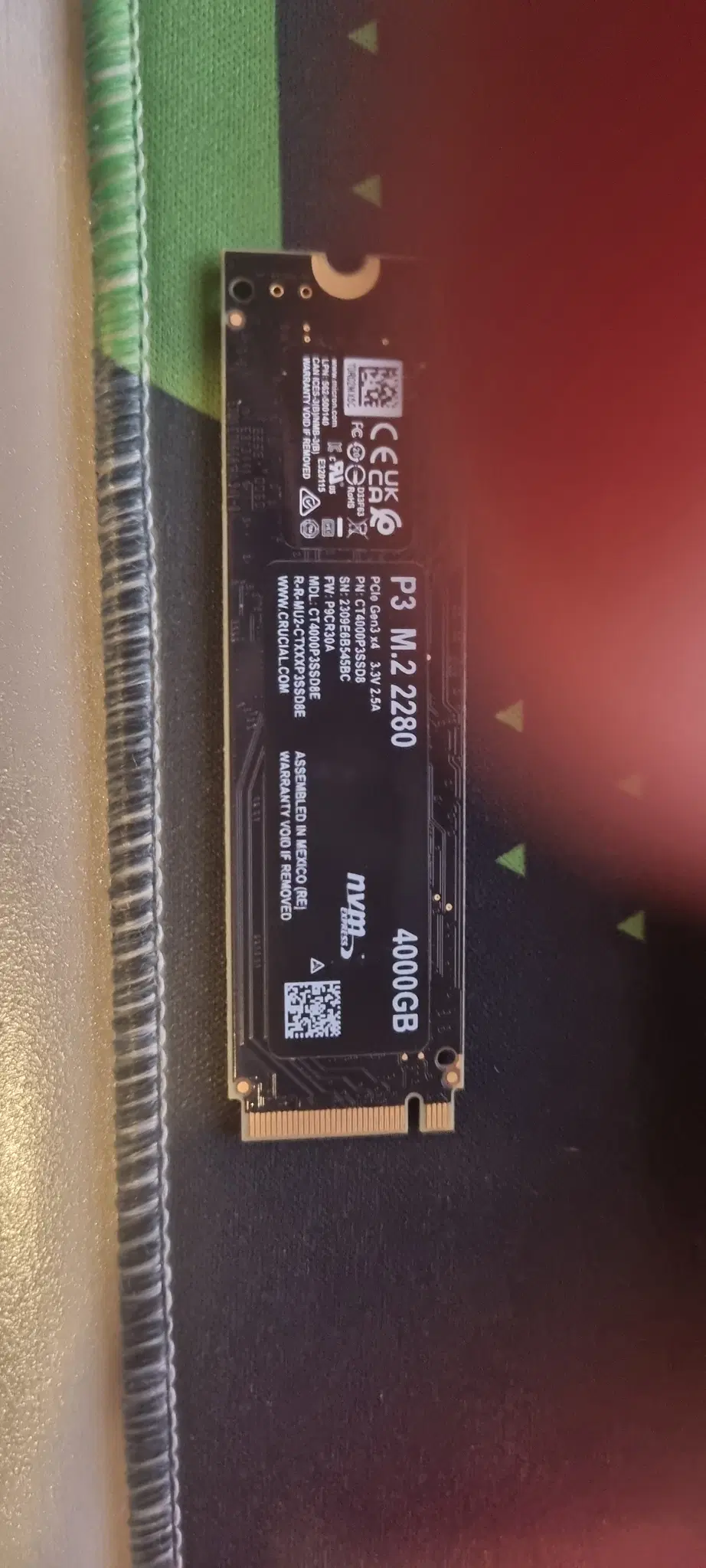 마이크론 4TB 팝니다.