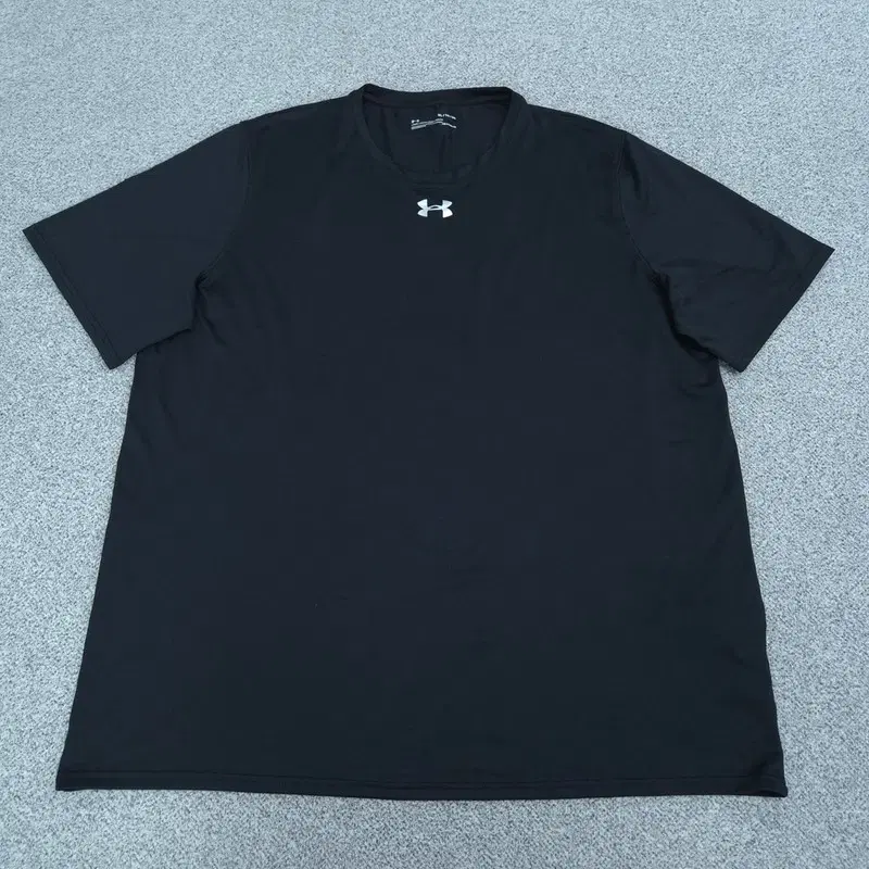 XL 언더아머 반팔 티 | 0817C46
