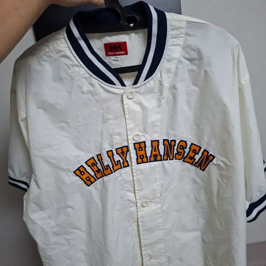 [HELLY HANSEN/105] 헬리한센 레트로 베이스볼 자수 반팔 셔츠