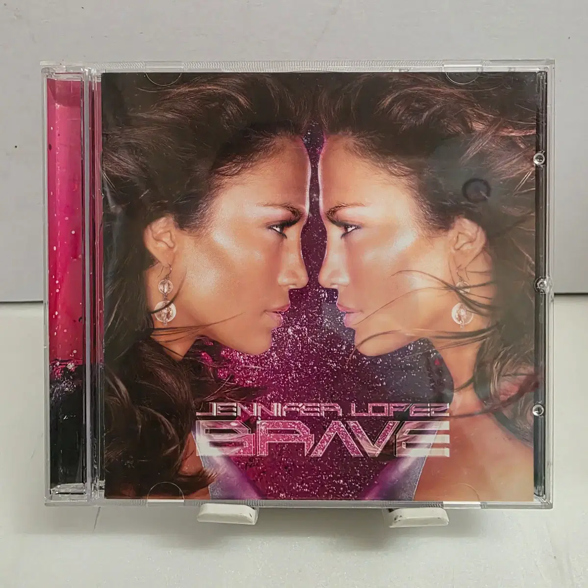 Jennifer Lopez - Brave