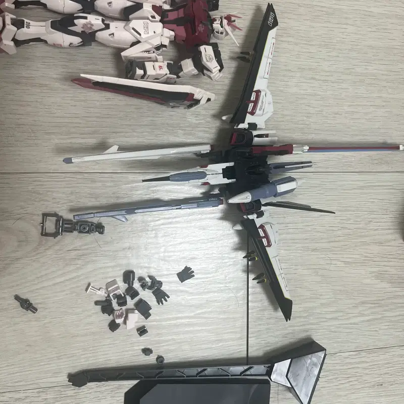 MG 스트라이크 루즈, 걍 조립품 일괄