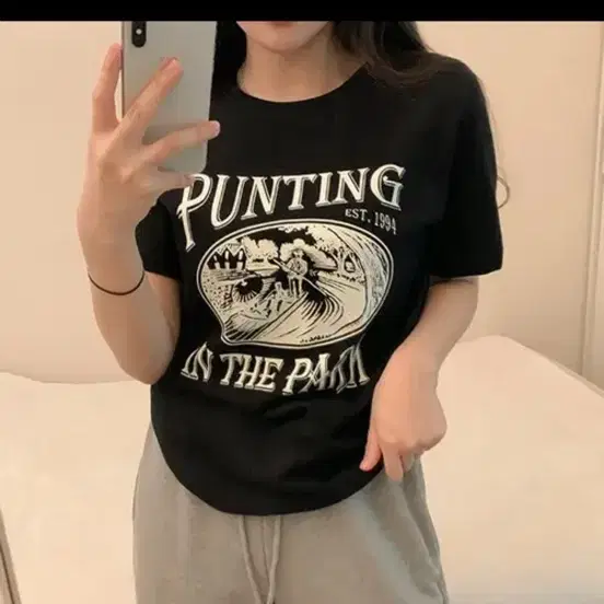 펀팅 레터링 라운드 반팔 티셔츠