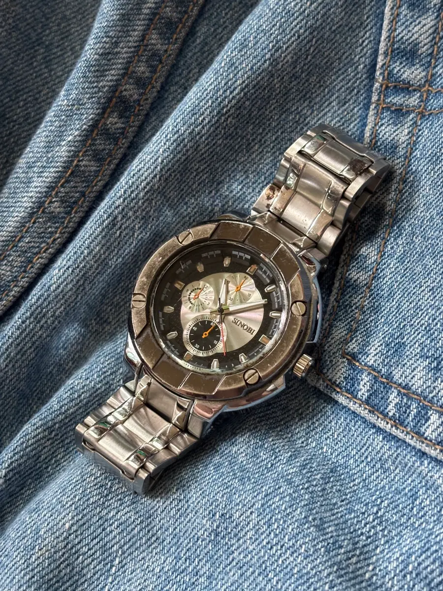 vintage sinobi metal watch
