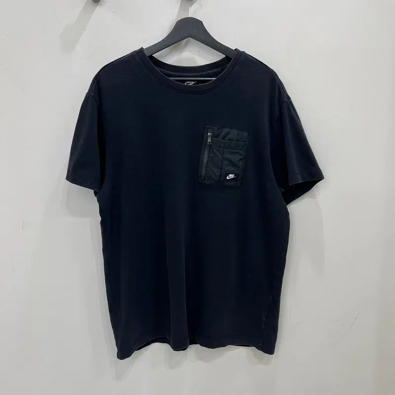 나이키 나일론 포켓 반팔티 r4375