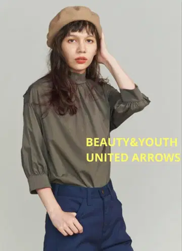 뷰티&유스 개더 하이넥 6부 소매 블라우스 일본제 고급 루즈핏