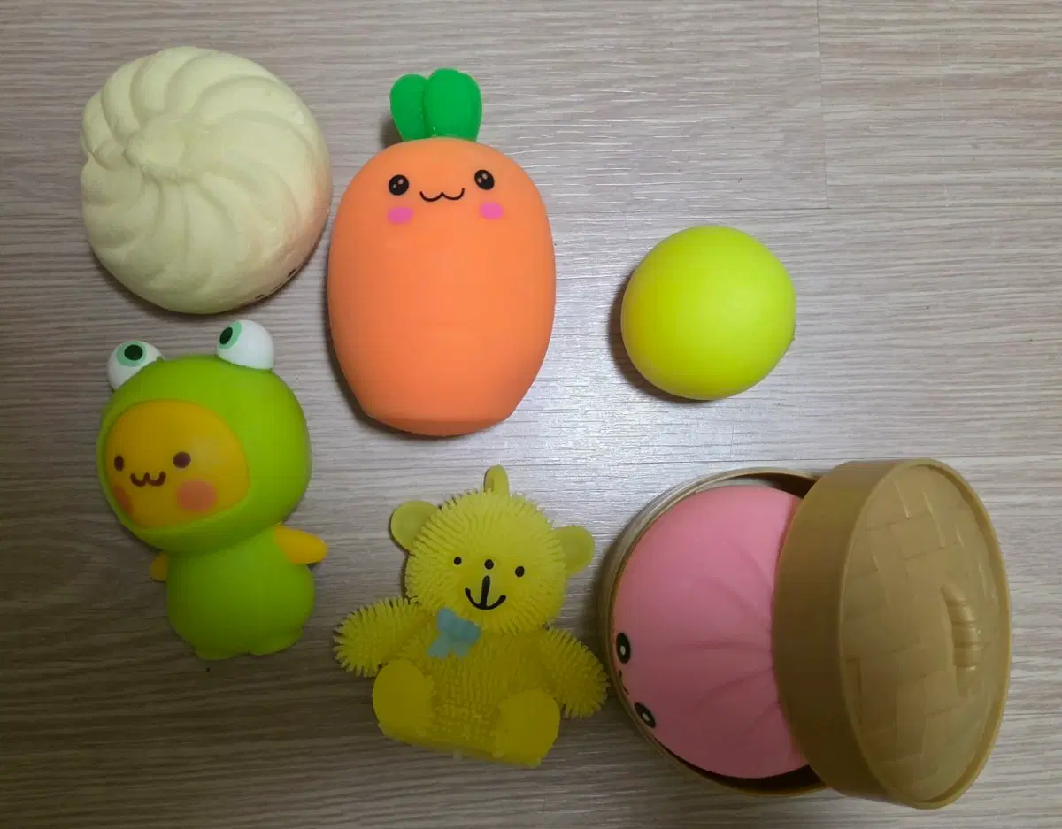 일괄) 말랑이 당근 랜덤 만두 옷 갈아입는 오리 곰돌이