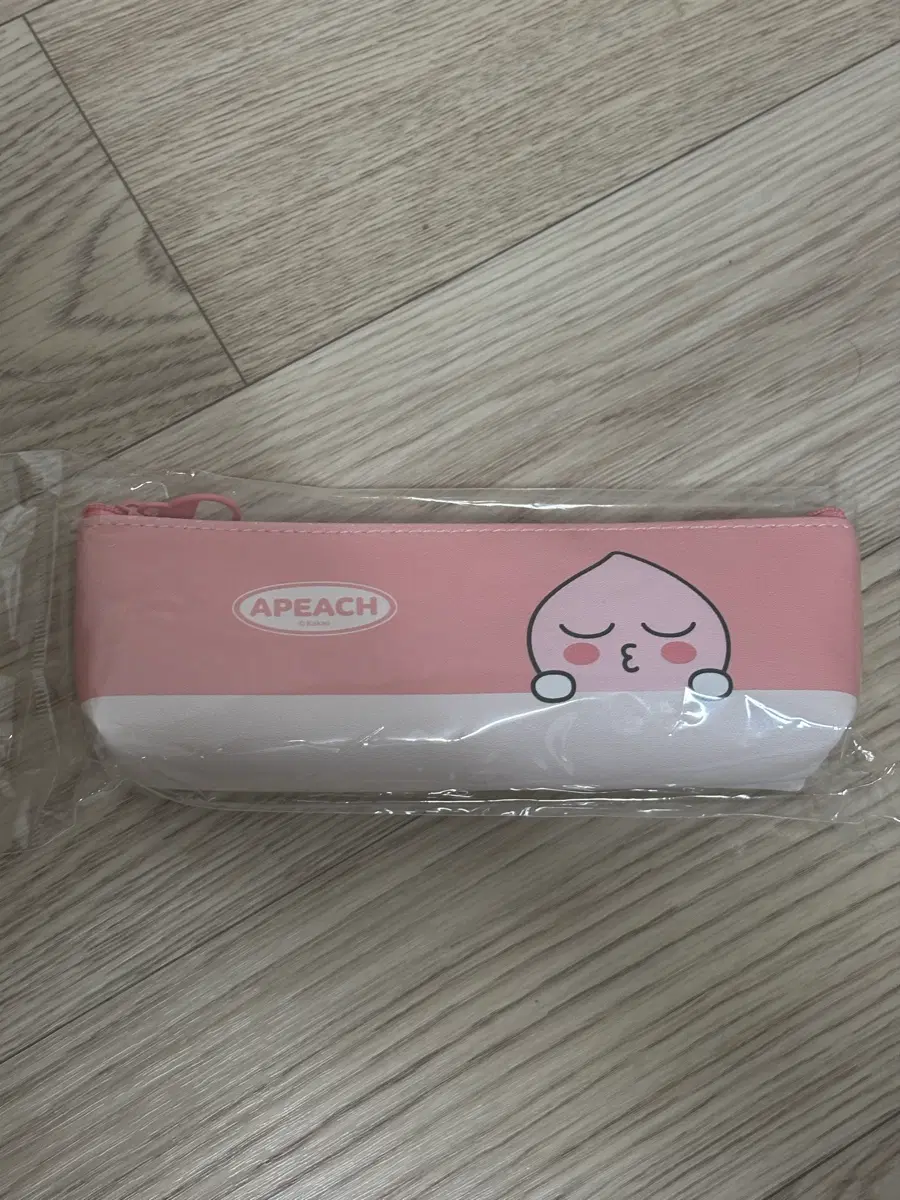 어피치 필통 판매
