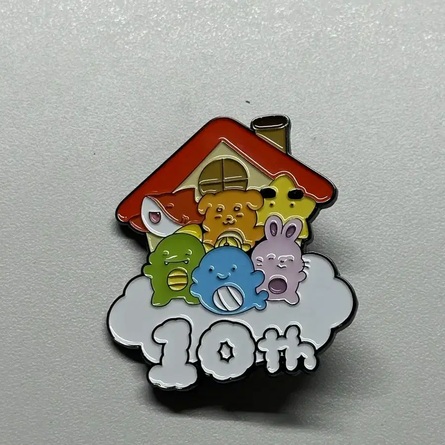 [처분] 잠뜰티비 10주년 금속 뱃지 판매합니다!