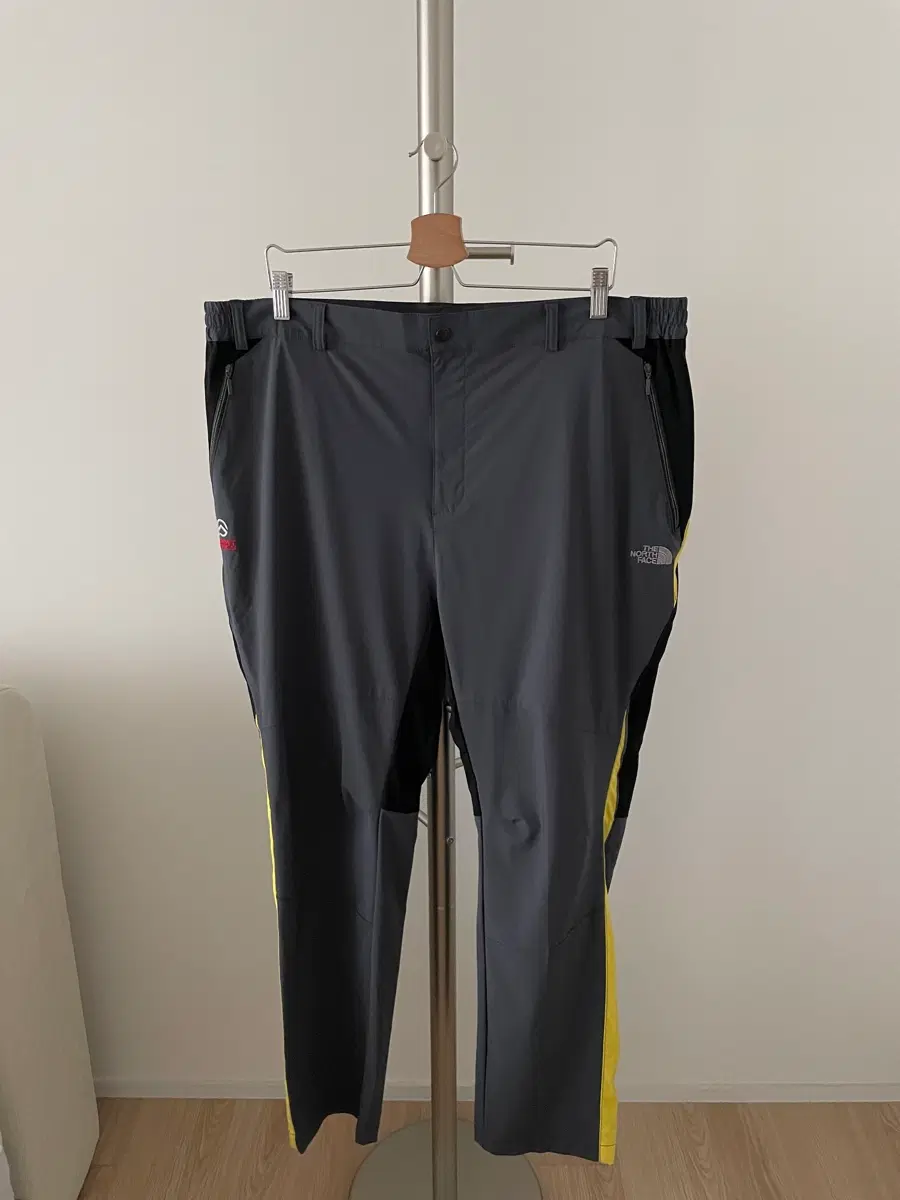 노스페이스(THE NORTH FACE) 아웃도어 팬츠