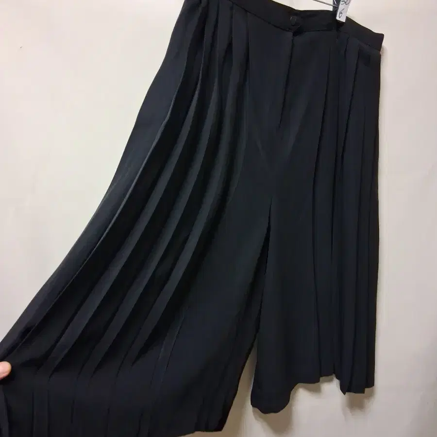 주름 스커트 바지 블랙 30