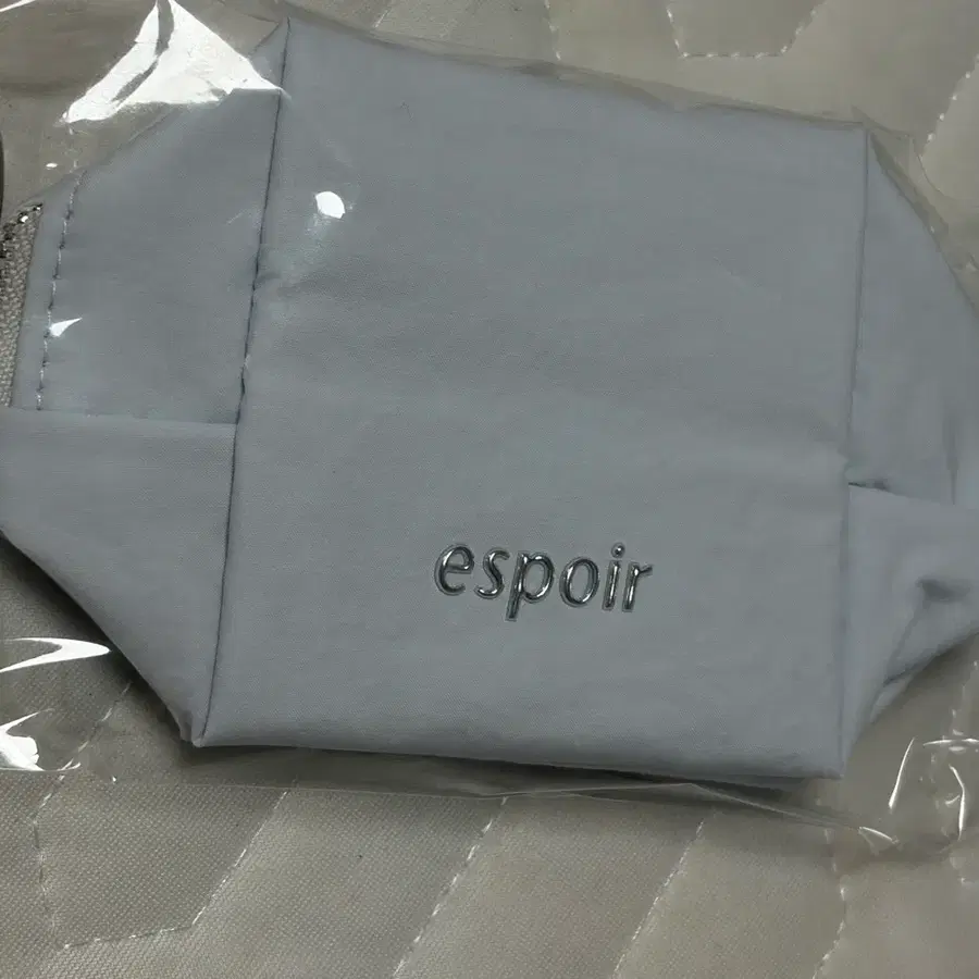 에스쁘아 컴팩트 파우치