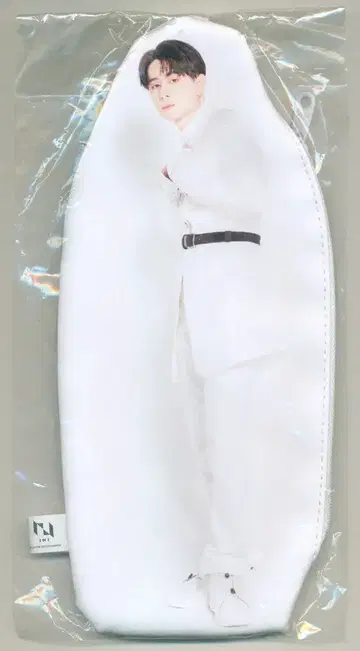 INI 니시 히로토 파우치