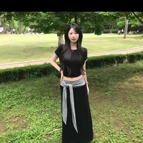 배색 랩 롱스커트 크롭 셔링 반팔티 세트