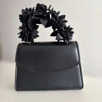 ZARA 자라 플라워 모티브 핸들 백 블랙