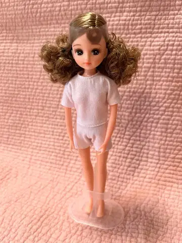 [상자에서 꺼낸 것만] 리카짱 캐슬 앞머리 꼬불꼬불 리카짱 상자 인형