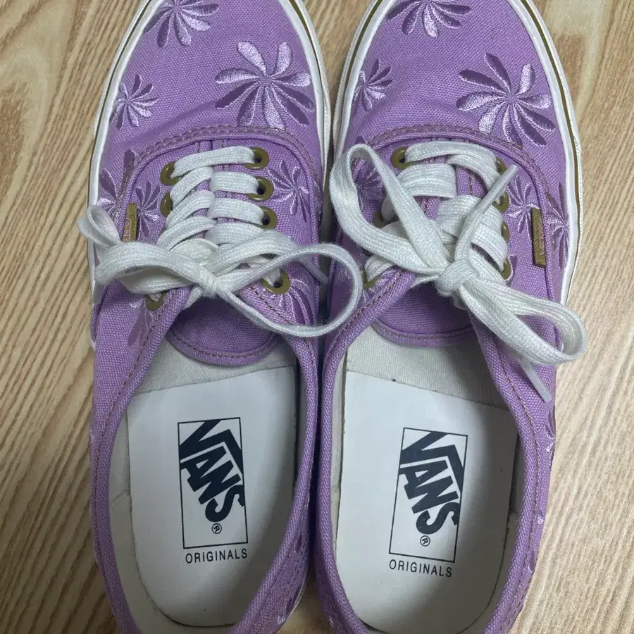 250)반스 어센틱