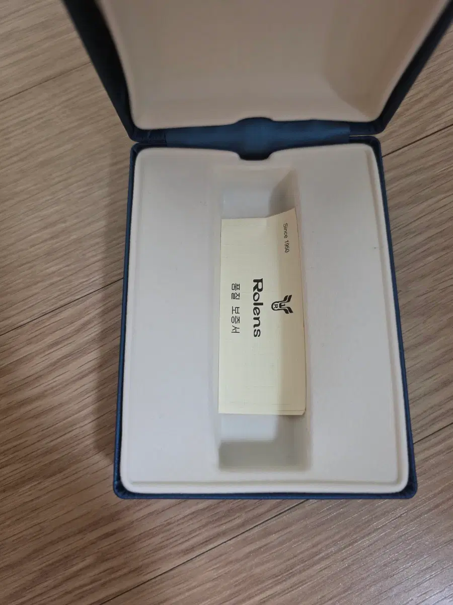 윤석열 대통령 시계 팝니다 (새상품급 상태)