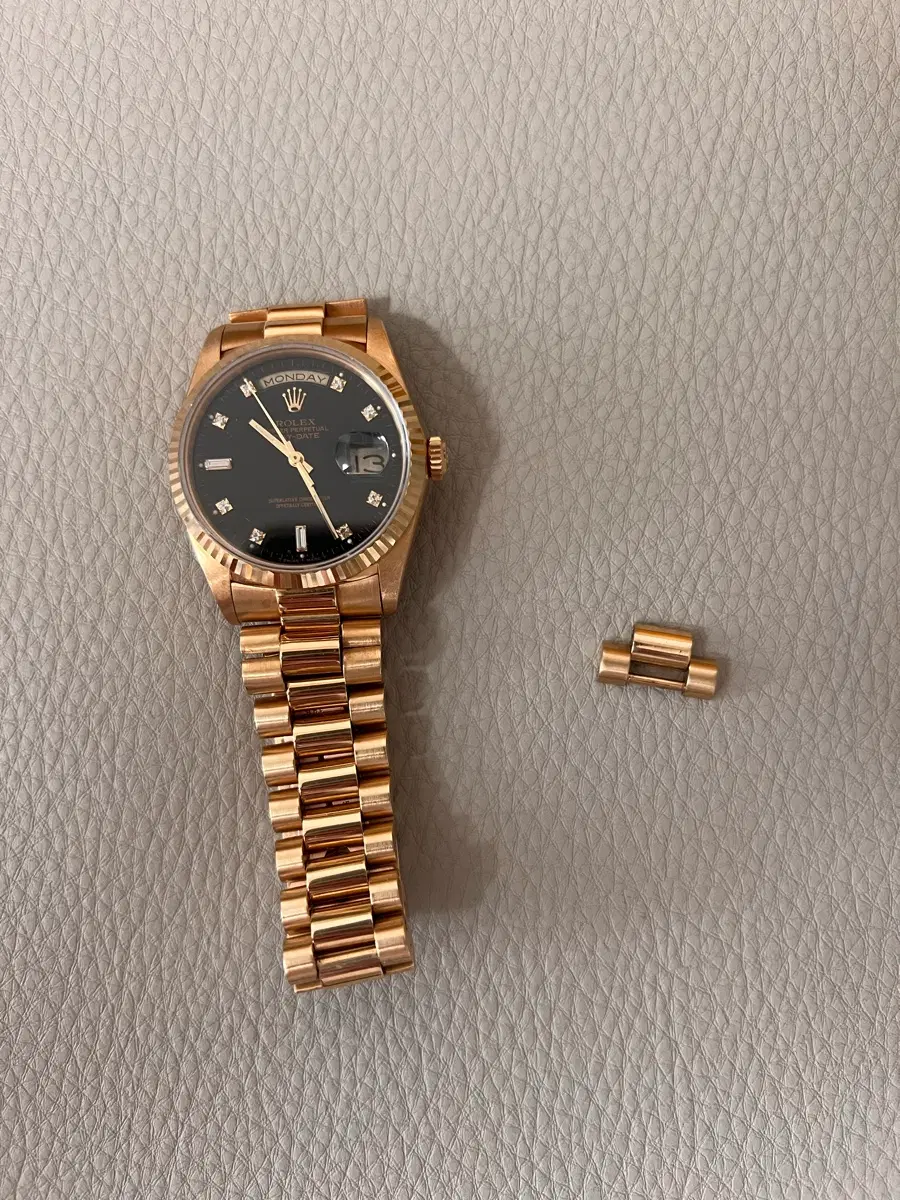 로렉스 데이저스트 18K 18238 36mm
