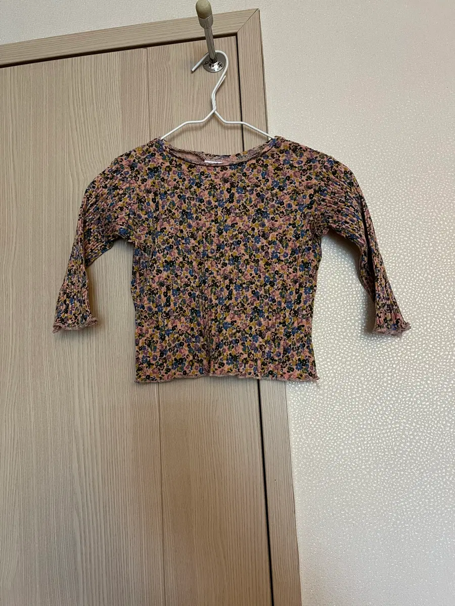 6-9months Zara 꽃무늬 긴팔 블하우스 (KT5)