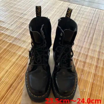 닥터마틴 8홀 통굽 부츠 23.5cm~24.0cm