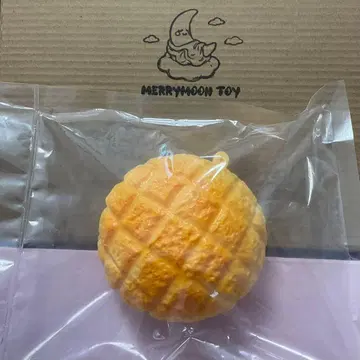 Merrymoon 멜론빵 골절음 스퀴즈