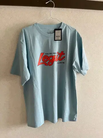 Legit 로고 프린트 T셔츠 라이트 블루