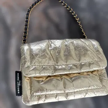 MARC JACOBS Pillow 숄더백 골드 호일