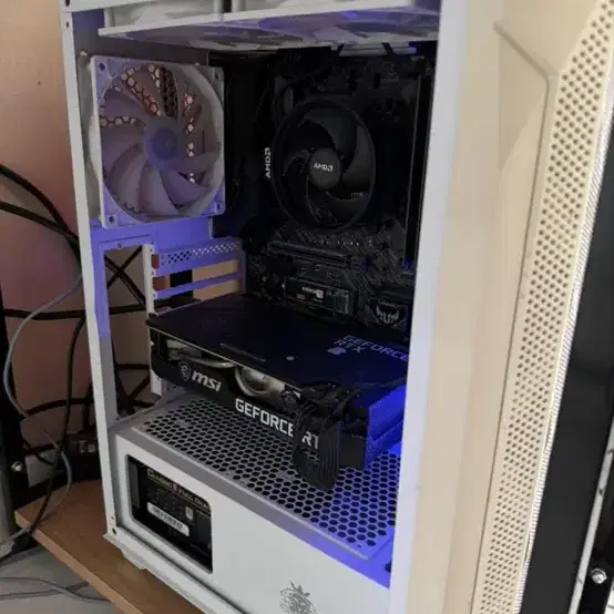 3060ti 5600 게이밍 컴퓨터
