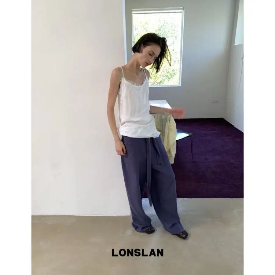 LONSLAN 론슬란 캐미솔 이너레이어 레이스 트리밍 미디 캐미솔